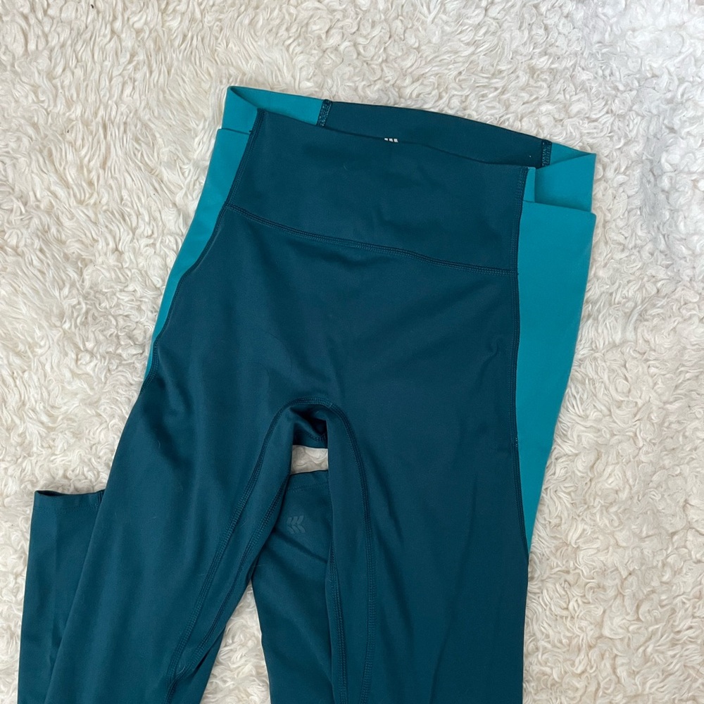 All in motion leggings